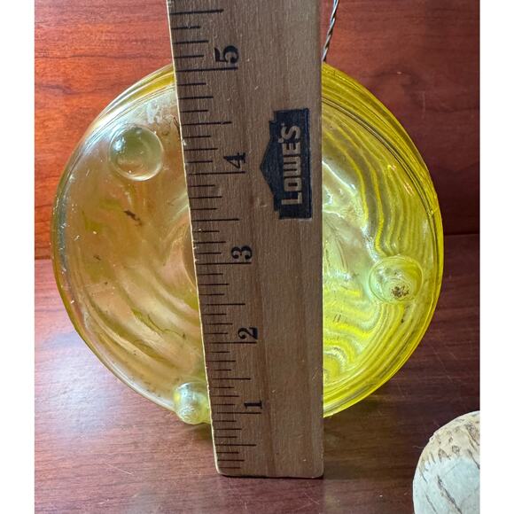 Vintage Bee Hive Shape Fly Wasp Insect Catcher Trap Glass Yellow W/ Cork Stopper - Picture 6 of 8